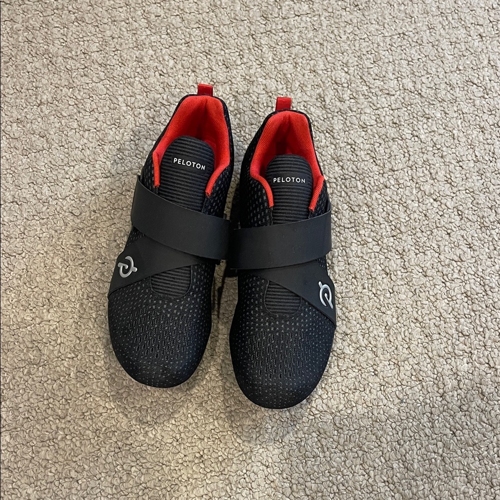 Peloton womens Sneakers in Black and Red